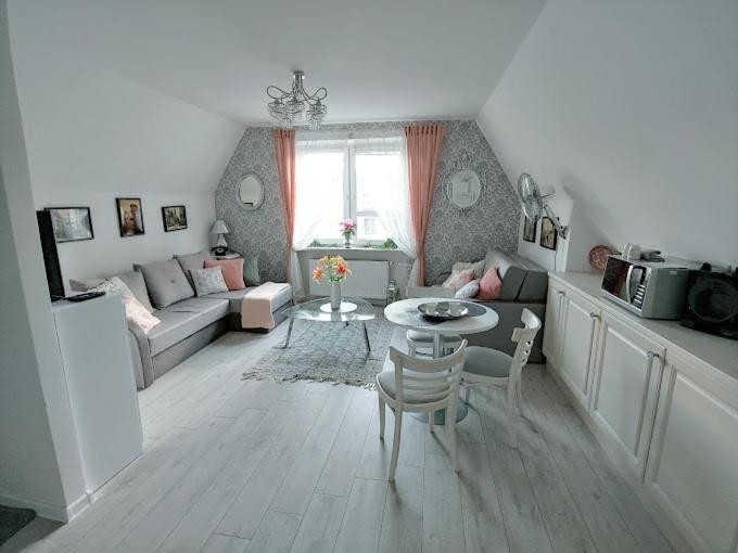 St Nicolas Attic Гданьск Экстерьер фото